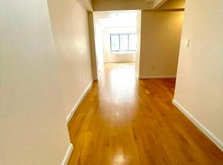 3112 23rd Ave #2DD, Astoria, NY 11105