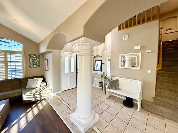 5th image of 3049 W 12th Ln