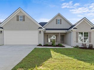 13941 Glenview Dr, Northport, AL 35475