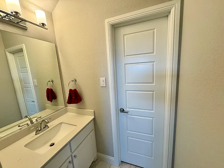 6443 Culverdale Ln — Photo 34