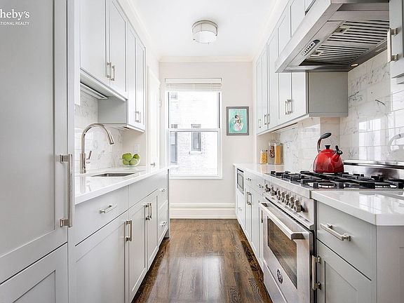 5th image of 165 W 91st St #7C