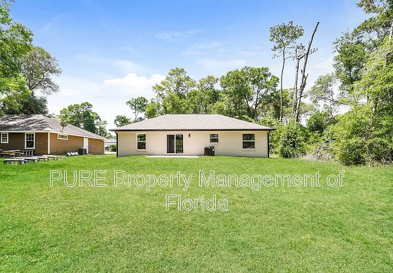 6419 NW 57th Ave — Photo 16