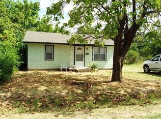 922 W 13th St, Ada, OK 74820