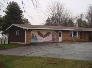 9306 Slabtown Rd, Lancaster, WI 53813