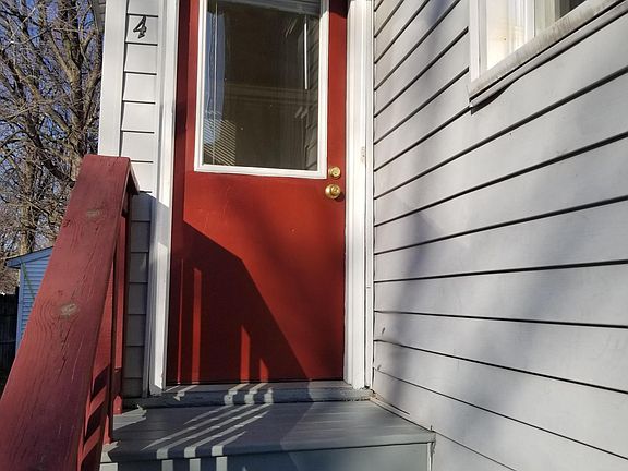 2nd image of 805 Beard St APT 4