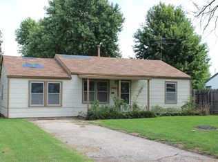 2502 S Washington Ave, Wichita, KS 67216