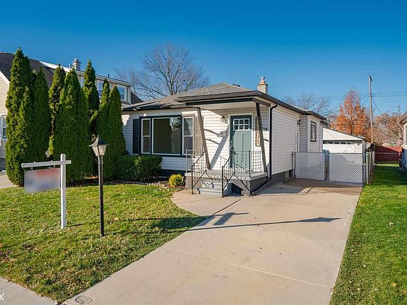2nd image of 24671 Brittany Ave