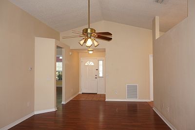 4th image of 5816 Taywood Dr