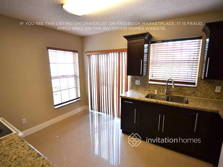 15400 SW 59th St — Photo 4