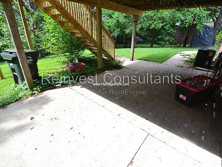27 Wesleyan Ct #A — Photo 8