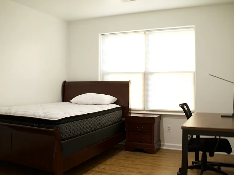 College Center Apartments — Photo 77