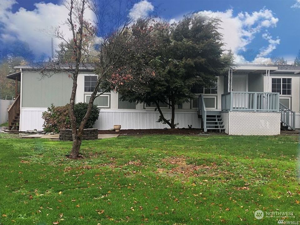 1st image of 8730 206th Street SE #16