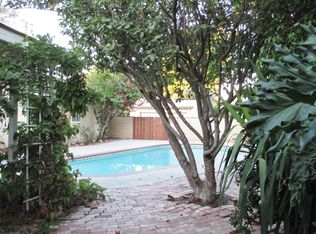 8524 Chimineas Ave, Northridge, CA 91325