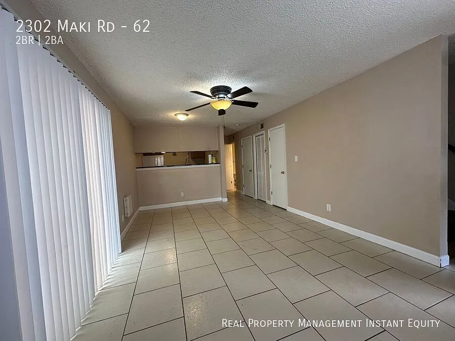 Beautiful Plant City Townhome — Photo 4