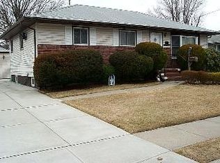 57 S 3rd St, Bethpage, NY 11714