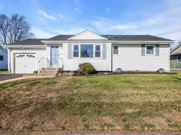 1416 Dominic St, Manville Boro, NJ 08835