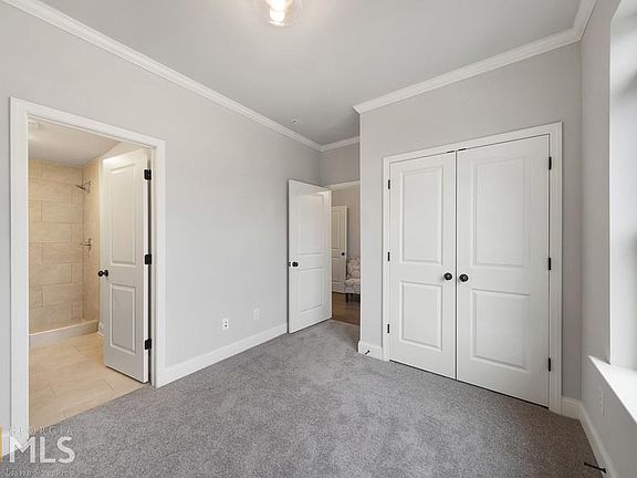 5th image of 1208 Stone Castle Cir SE
