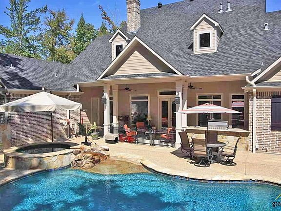3rd image of 4305 Lazy Creek Dr