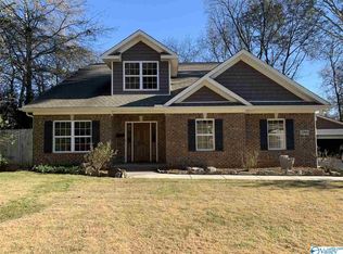 2709 Thornton Cir SW, Huntsville, AL 35801