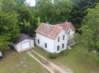 N5981 Canal St, Princeton, WI 54968