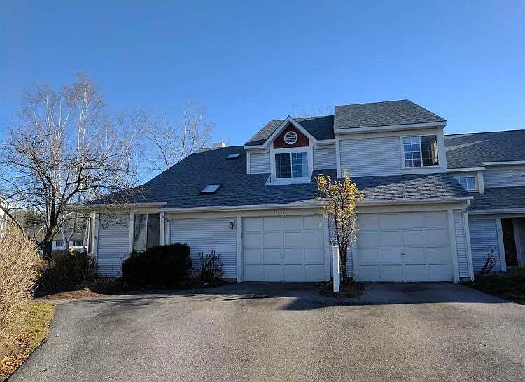 3 bed, 2.5 bath, 1876 sqft, $3,750 — Photo 3