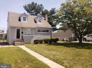 1310 Woodbine Ave, Bristol, PA