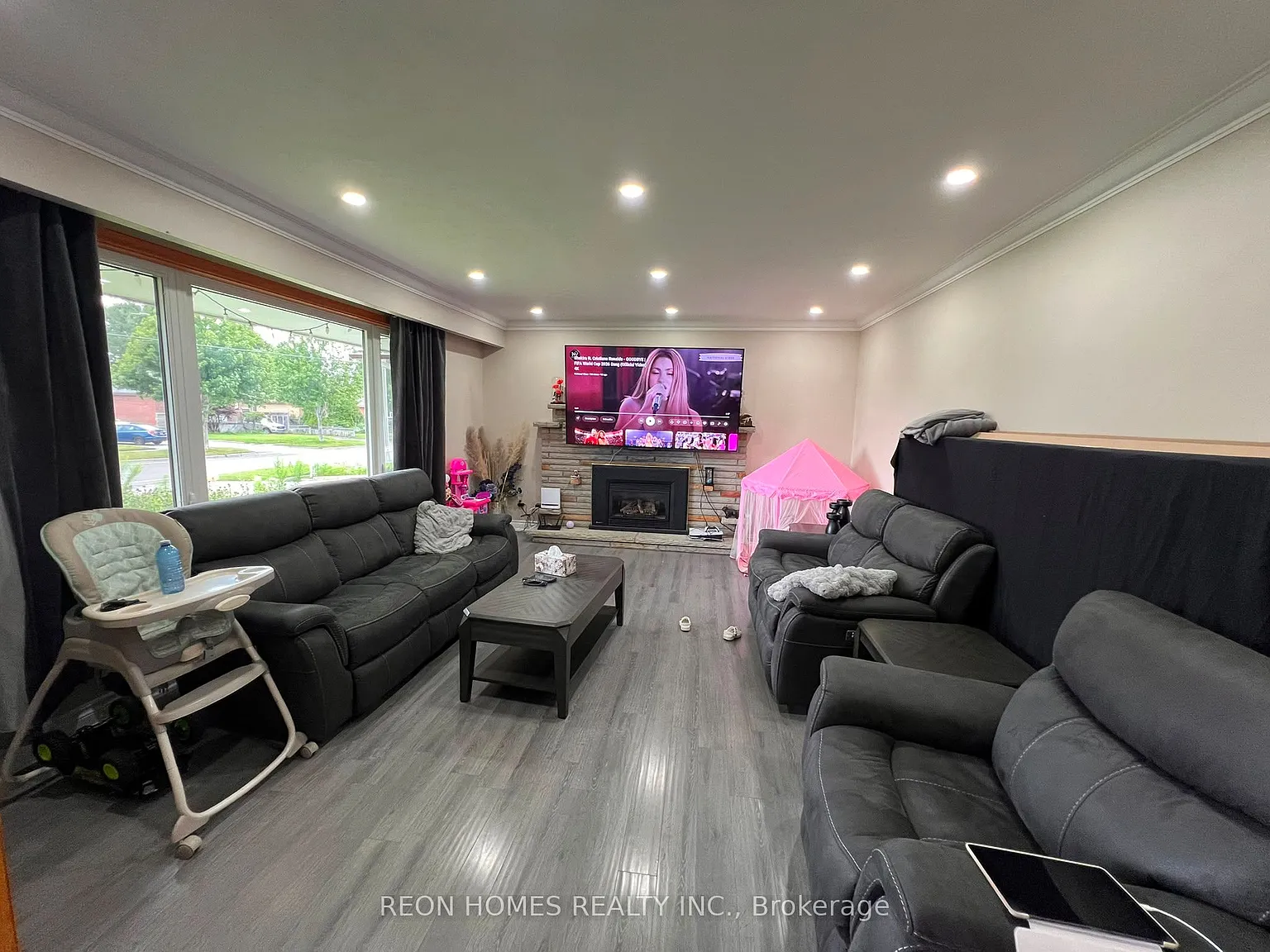 3 bed, $3,000 — Photo 3