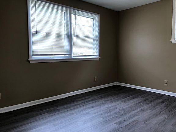 4th image of 6125 Bedford Ave