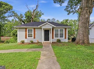 1152 Wedgewood Dr NW, Atlanta, GA 30318