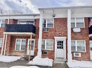 7 Colonial Rd APT 3, Beacon, NY 12508