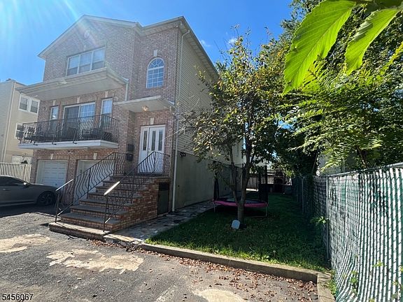 2nd image of 193.5 Hillside Ave