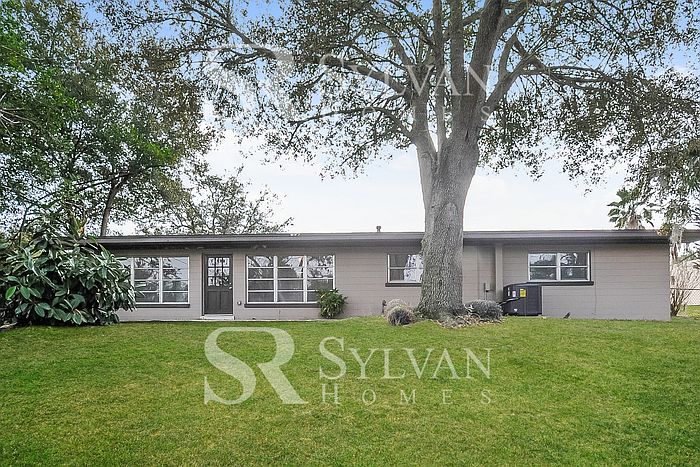 1st image of 1139 Circle Dr