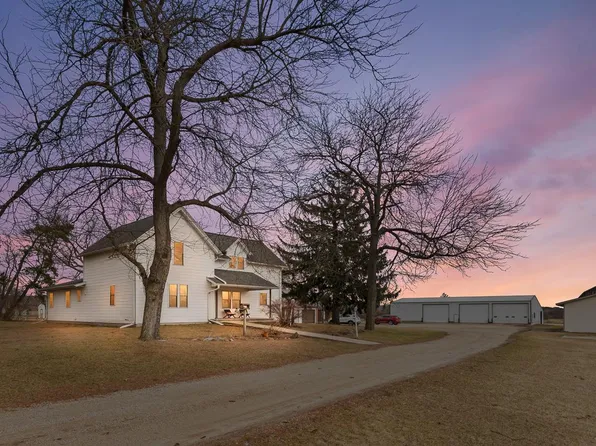 N402 24th Avenue, Neshkoro, WI 54960