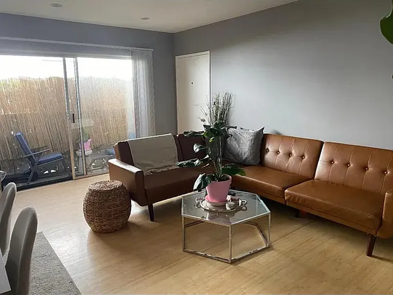 1527 Princeton St #2 — Photo 7