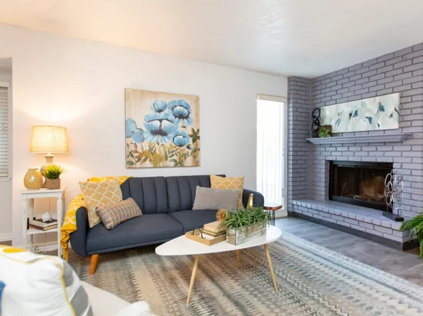 628 Sunnybrook Cir, Turlock, CA 95382