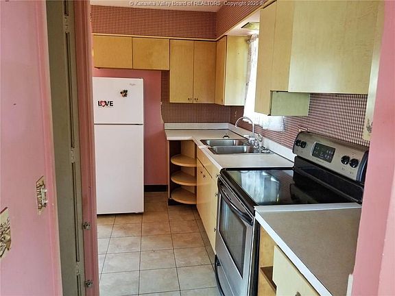 4th image of 304 Westmoreland Dr