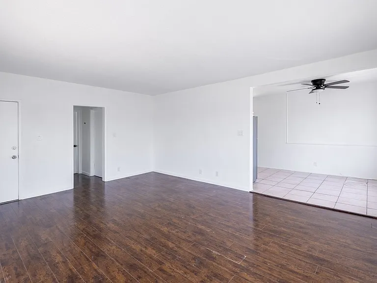 924 N Kingsley Dr — Photo 6