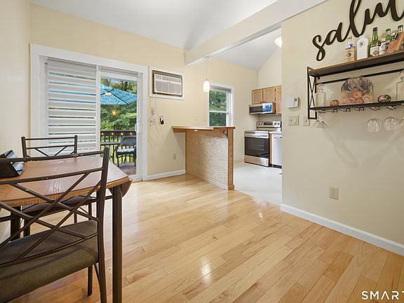 5th image of 1 Abbott Road #207