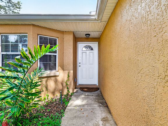 2nd image of 1304 Wood Duck Ln #1