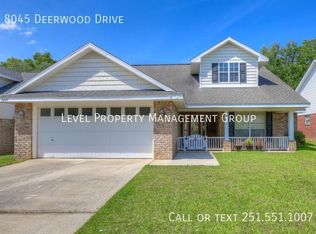 8045 Deerwood Dr, Daphne, AL 36526