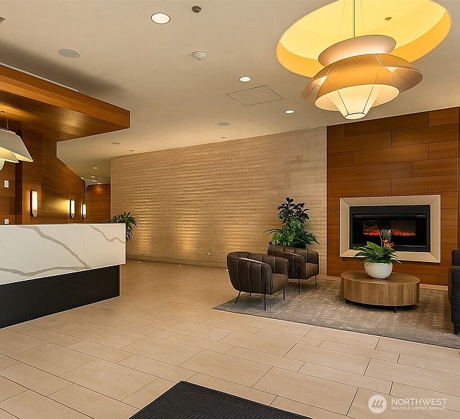 4th image of 737 Olive Way #2908