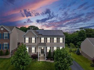 223 Birchwood Ln, Imperial, PA 15126
