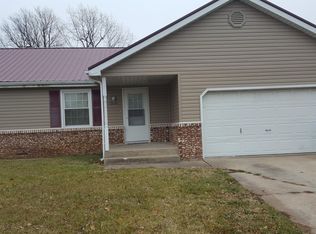 2452 S Fort Ave, Springfield, MO 65807