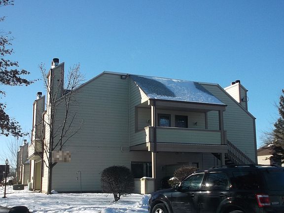 3rd image of 3306 Berwyn Ave