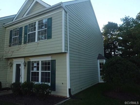 2nd image of 9500 Kimberly Lynn Cir #9500