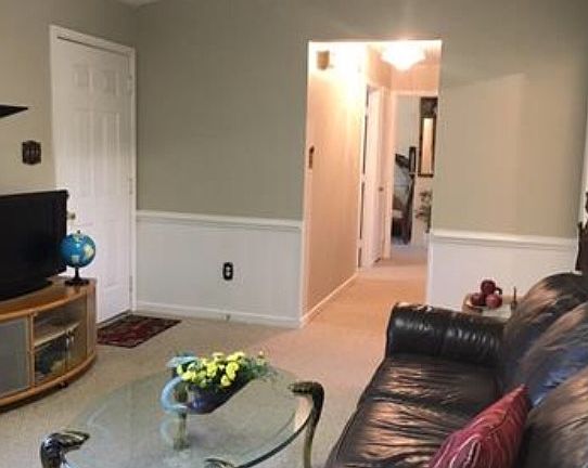 2nd image of 8394 Burnside Dr