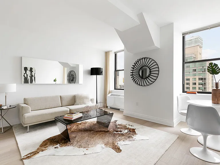 70 Pine St #1404 — Photo 3