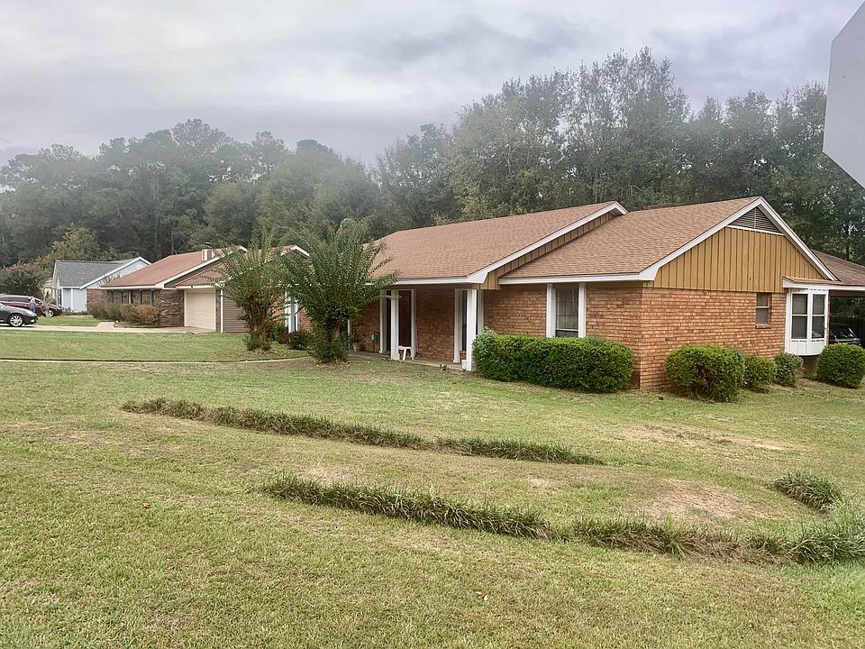 13 Sharmont Dr, Hattiesburg, MS 39402 | Zillow