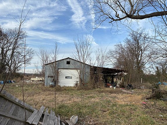 5th image of 33548 S 4480th Rd