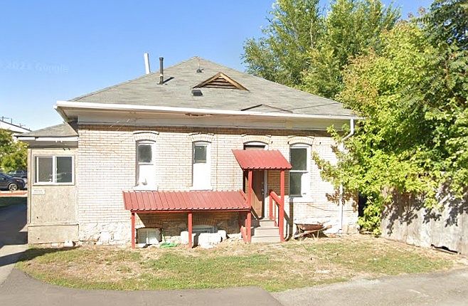 Building Photo 3